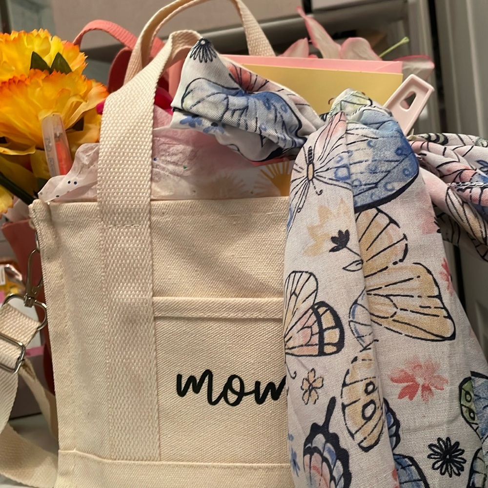Mothers Day Tote Bundle